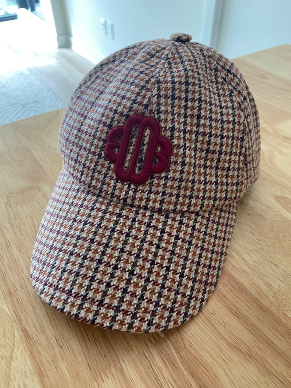 Maje Houndstooth Wool Cap — Barely Worn